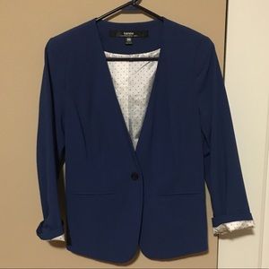 Kenzie blue collarless blazer